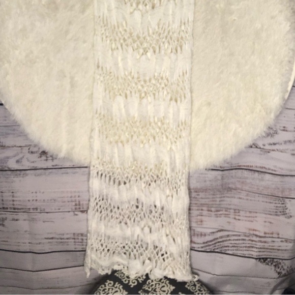 VENUS White Crochet Sleeveless Coverup Dress NWOT M/L - Picture 10 of 16